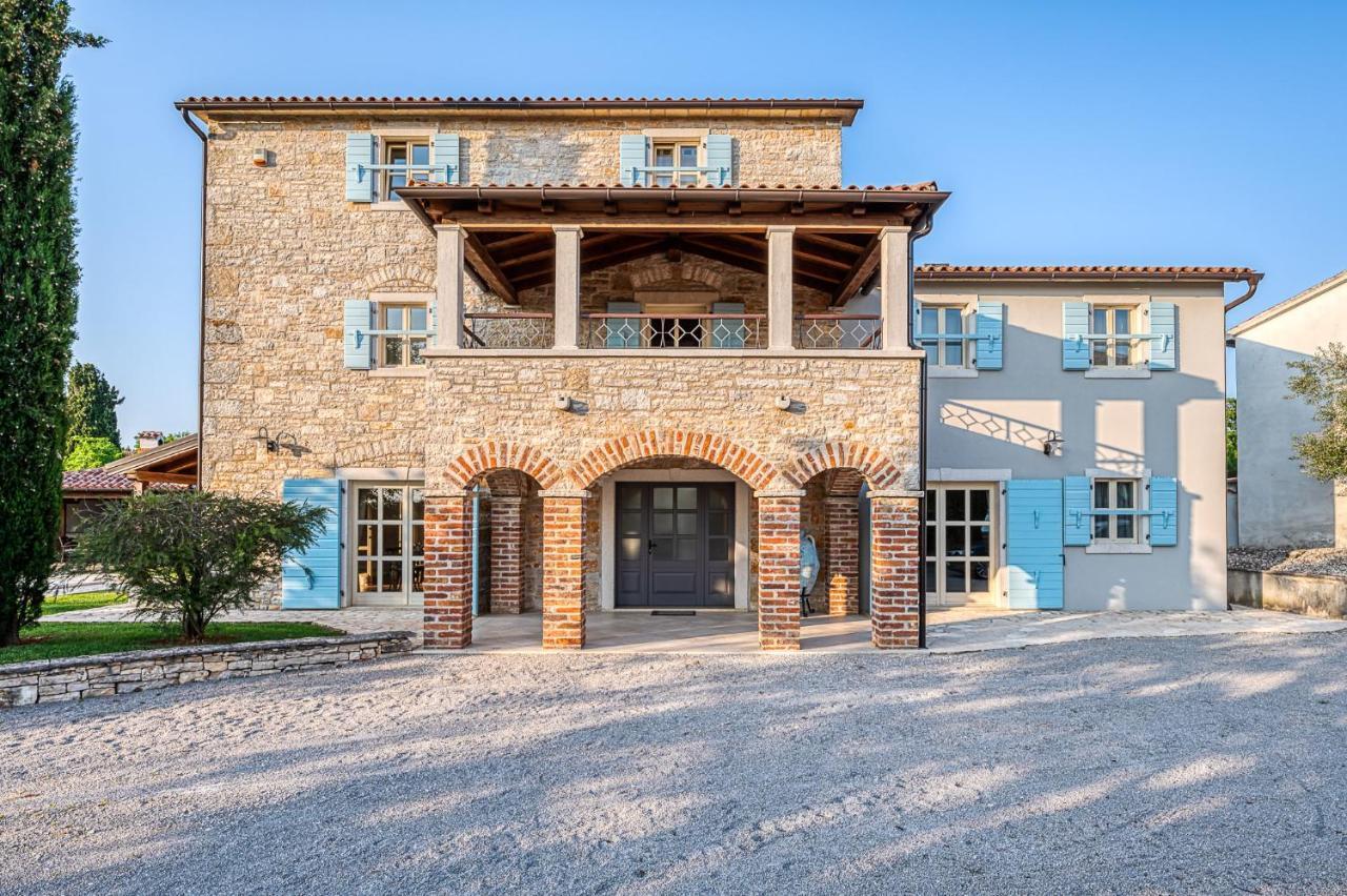 Villa Paolina With Hot Tub Вишнян Экстерьер фото